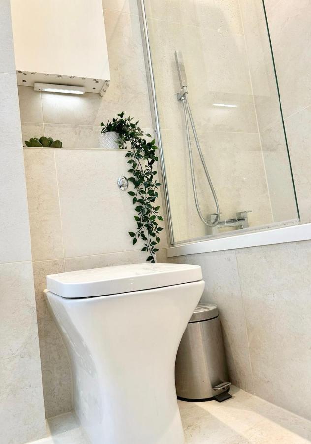 Charming 2 Beds In Chelsea By Earl'S Court Station Apartment London Exterior photo